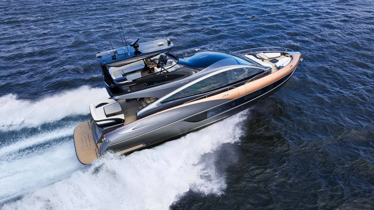 lexus yacht