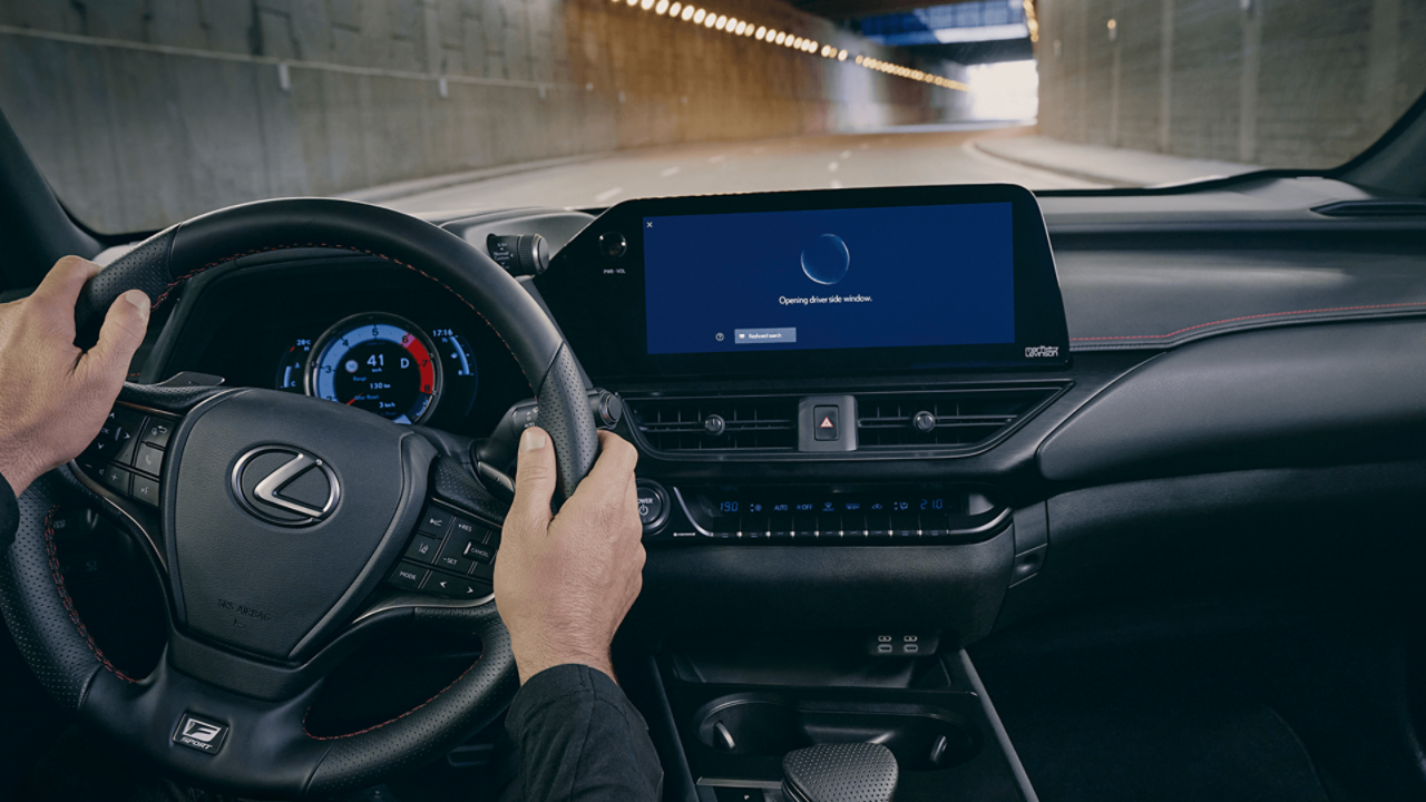 Lexus UX interior